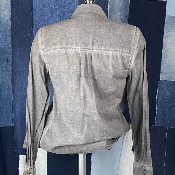 🔴Tribal DeNime Long Sleeve Button Down Shirt - Picture 6 of 9